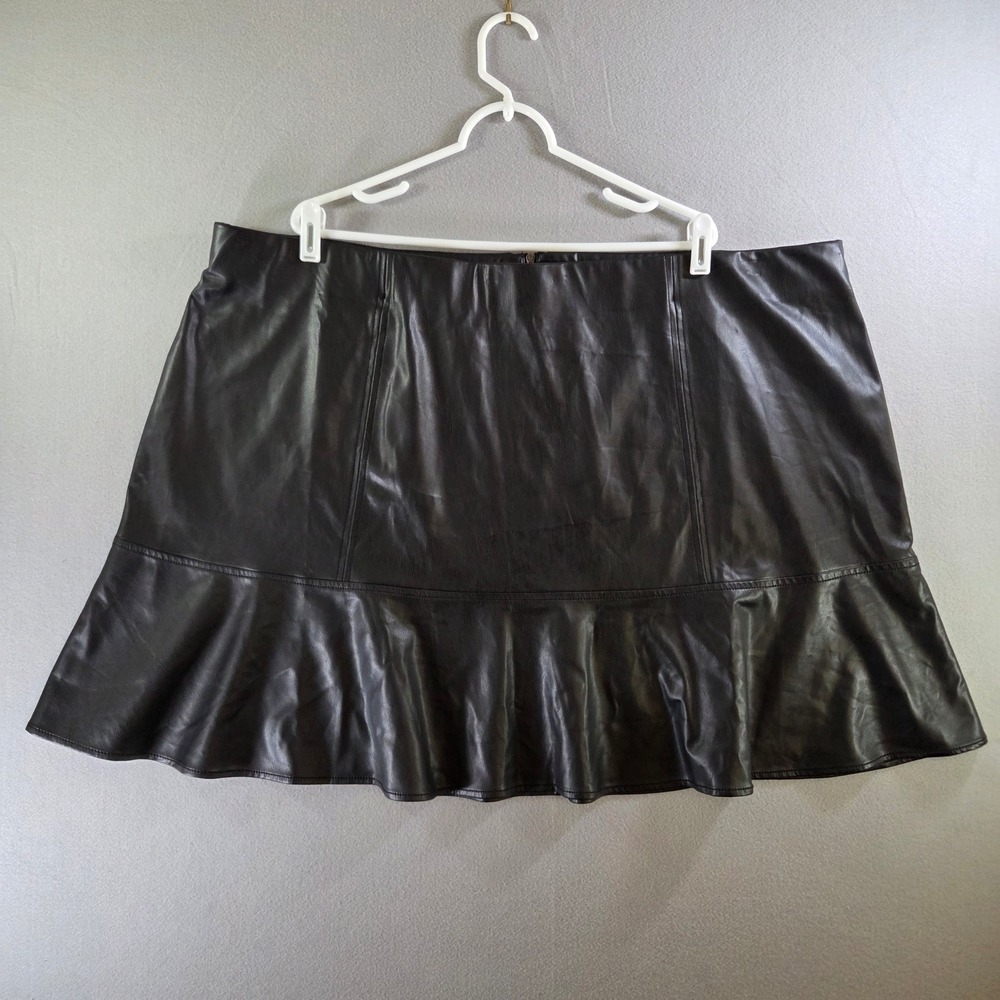 Ava & Viv Black Faux Leather Ruffle Hem Mini Skirt Plus Size 3X Zipper Back Edgy